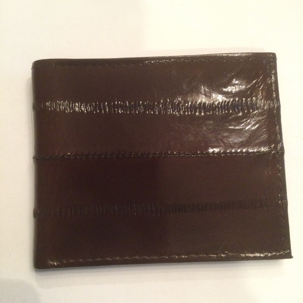 Mido Brown Leather Bifold Men’s Wallet